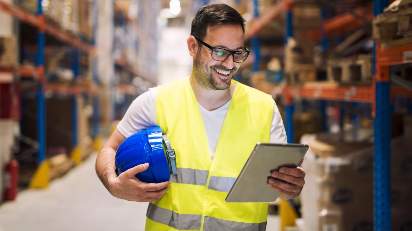 Melyek a hiteles, elektronikus aláírás előnyei a terepen végzett munkák során?